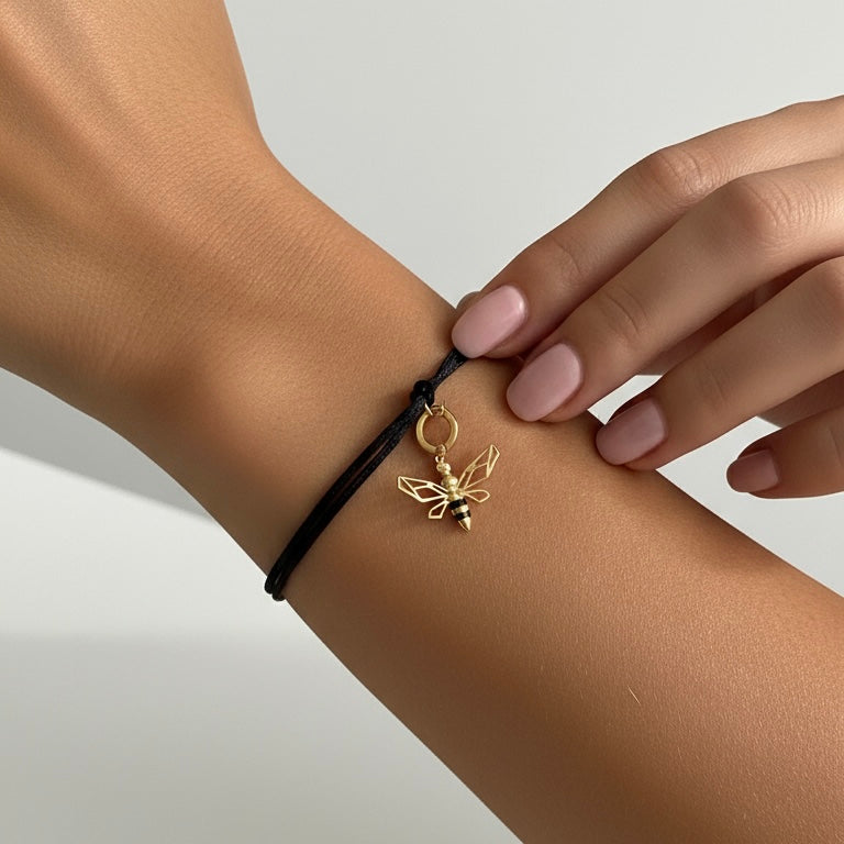 Kheffah Bee Silk Bracelet (Thread)
